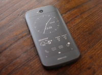 Producent YotaPhone ogłosił bankructwo